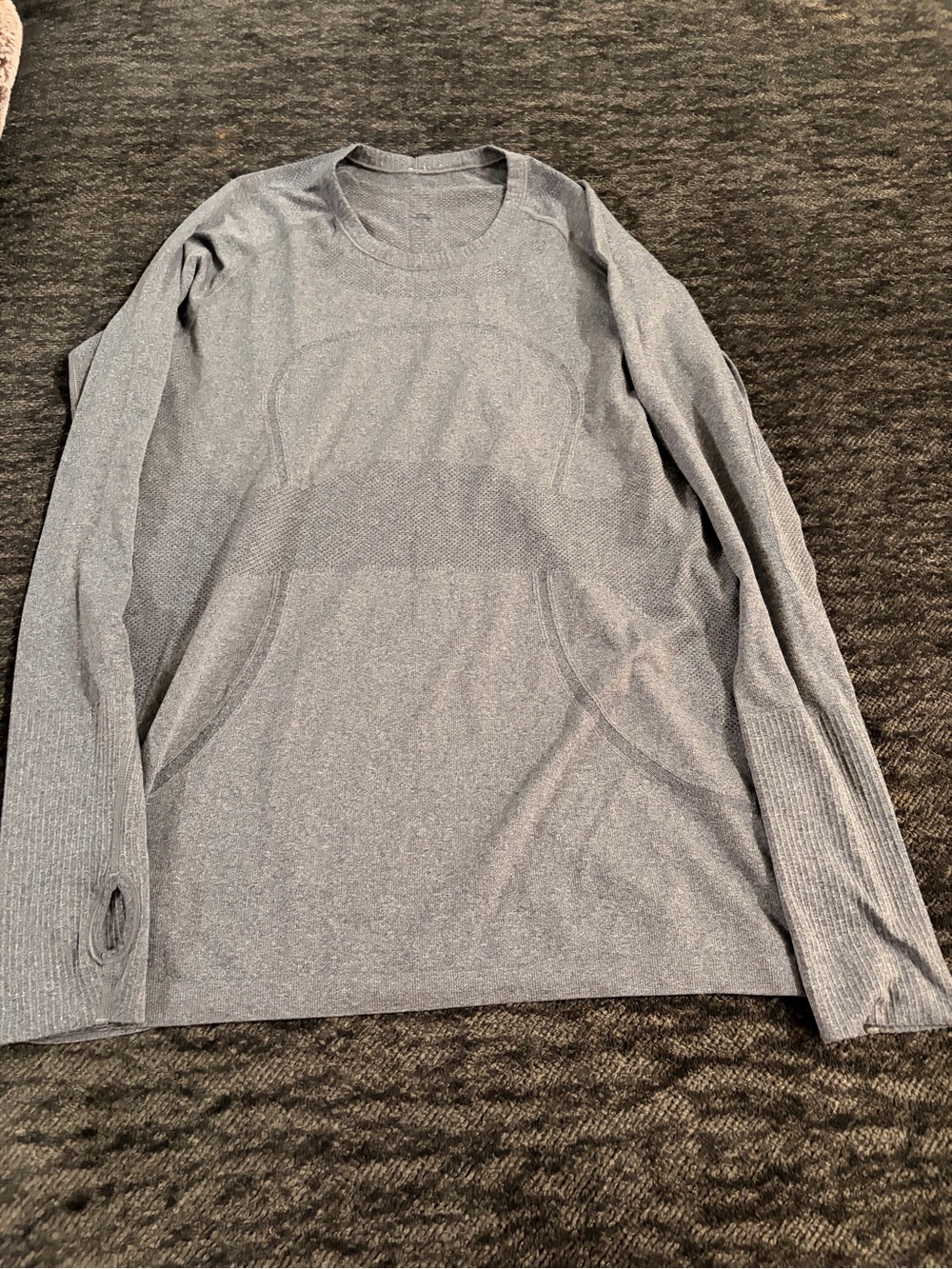 Lululemon Swiftly Tech Long Sleeve Crew
Heathered Slate